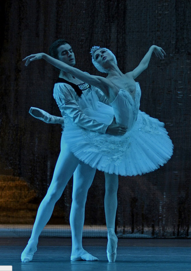 00swanlakezakharova